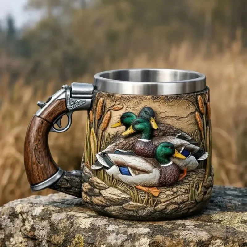 Hunting Theme 3D Embossed Duck  Dog Beer Mug, Stainless Steel Lined Double Sided Tankard for Hunter Gifts  Bar Decor